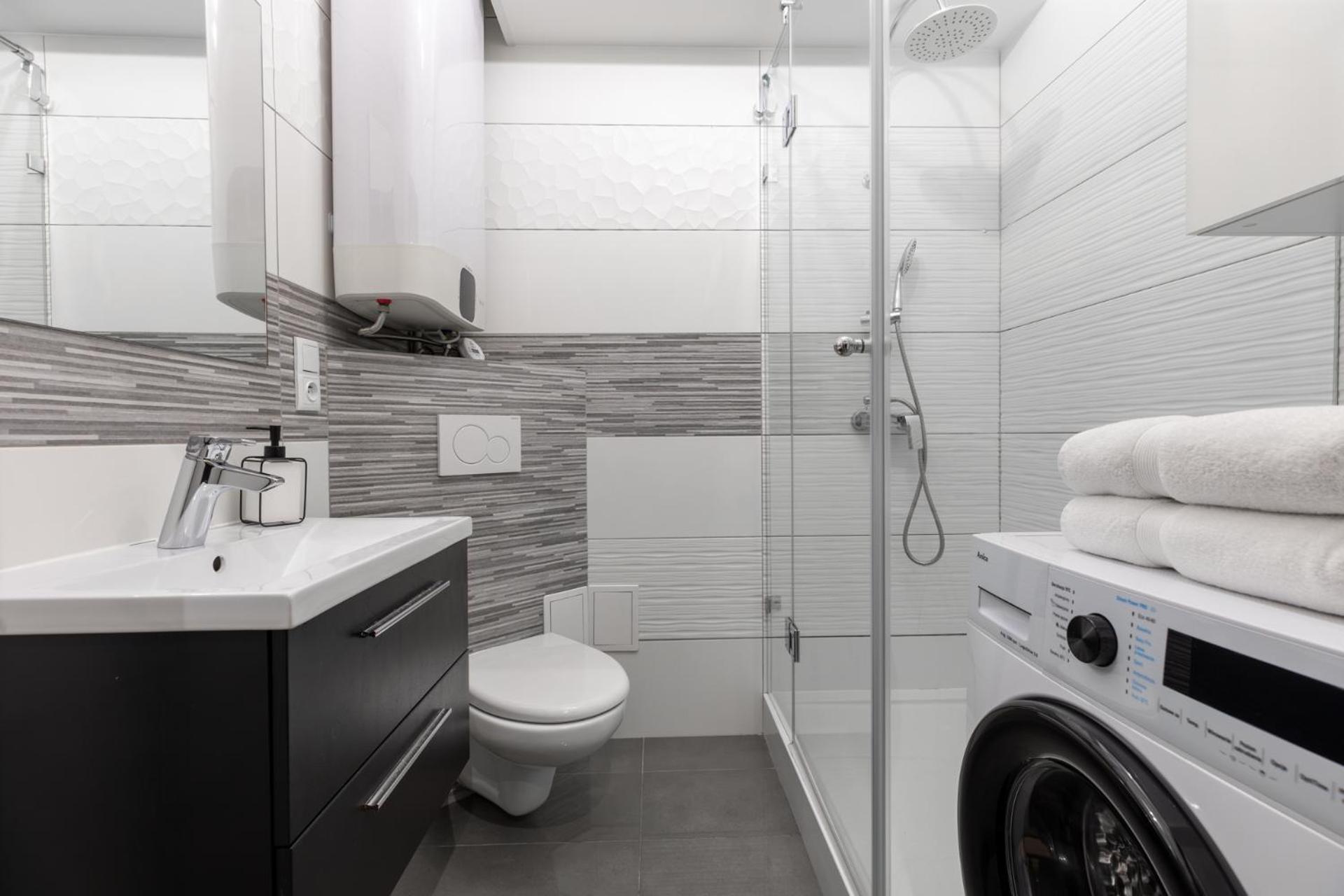 Apartamenty Premium, Faktura Vat, Zrodlowa Centrum Parter Ground Floor Parking Super Lokalizacja Two Bedrooms Kitchen 50 M2 Kielce Exterior foto